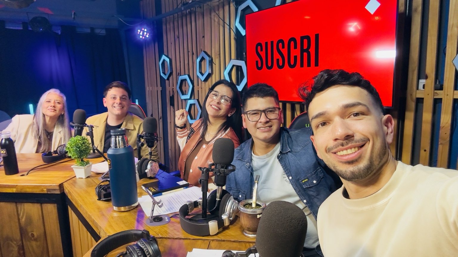 Momentos del programa — Nunca Nos Fuimos
